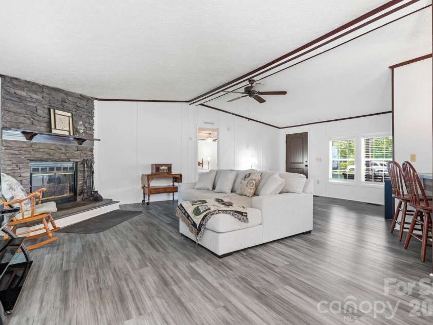 3307 Baltimore Road, East Bend, NC 27018.  MLS# CAR4406336, YatesRealty ID 39767. Family Room