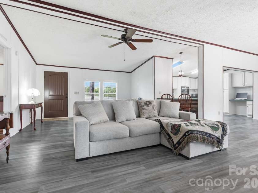 3307 Baltimore Road, East Bend, NC 27018.  MLS# CAR4406336, YatesRealty ID 39767. Family Room