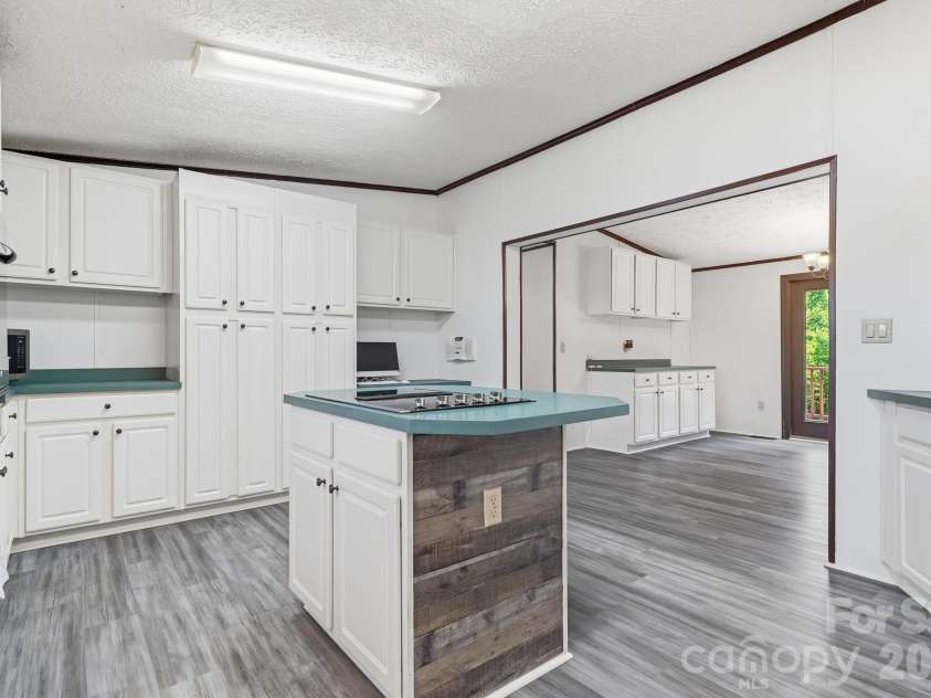 3307 Baltimore Road, East Bend, NC 27018.  MLS# CAR4406336, YatesRealty ID 39767. Kitchen