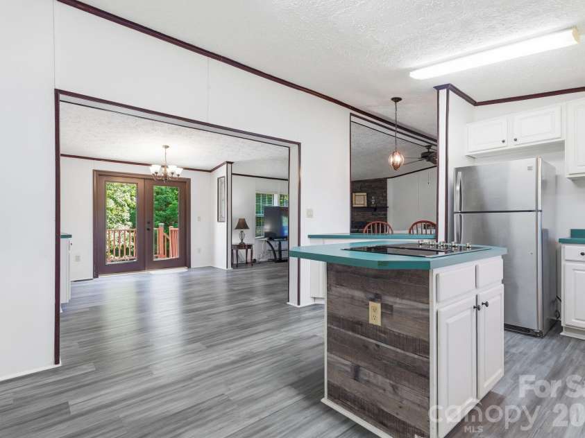 3307 Baltimore Road, East Bend, NC 27018.  MLS# CAR4406336, YatesRealty ID 39767. Kitchen
