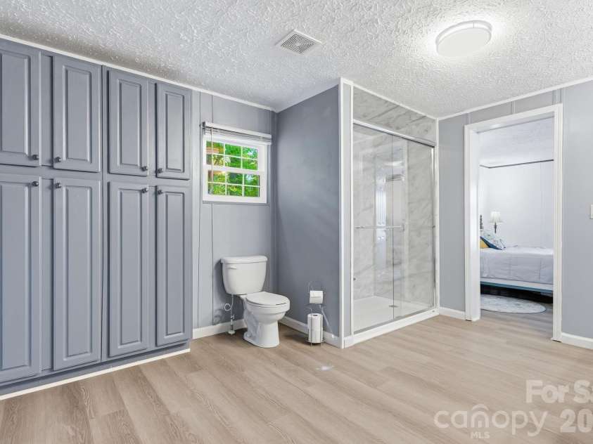 3307 Baltimore Road, East Bend, NC 27018.  MLS# CAR4406336, YatesRealty ID 39767. Primary Bathroom