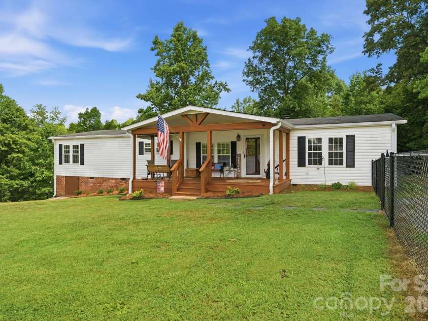 3307 Baltimore Road, East Bend, NC 27018.  MLS# CAR4406336, YatesRealty ID 39767. Welcome!