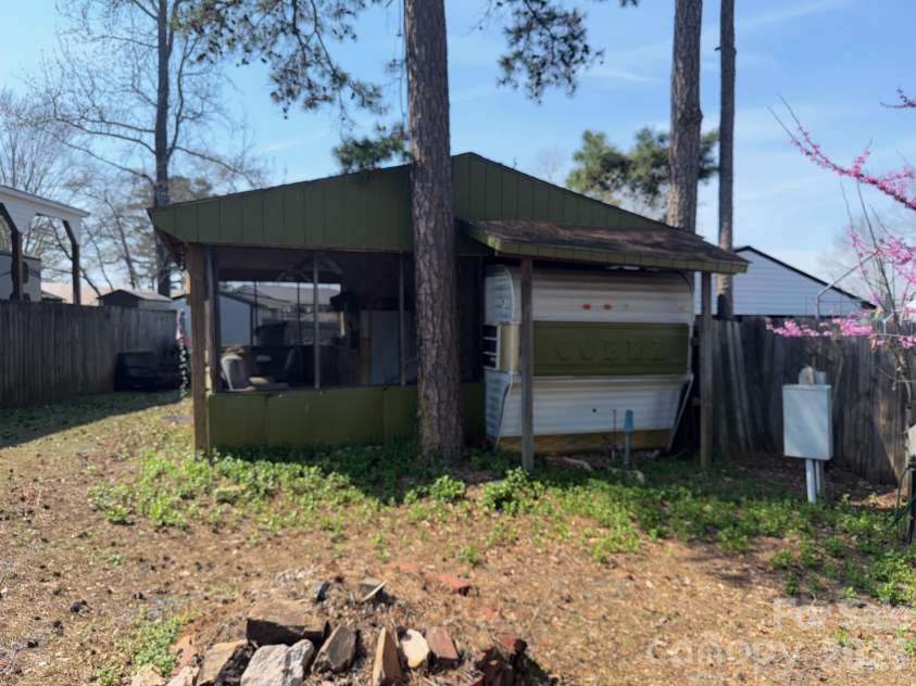 125 Lookout Trail, Mount Gilead, NC 27306.  MLS# CAR4357520, YatesRealty ID 3977. 