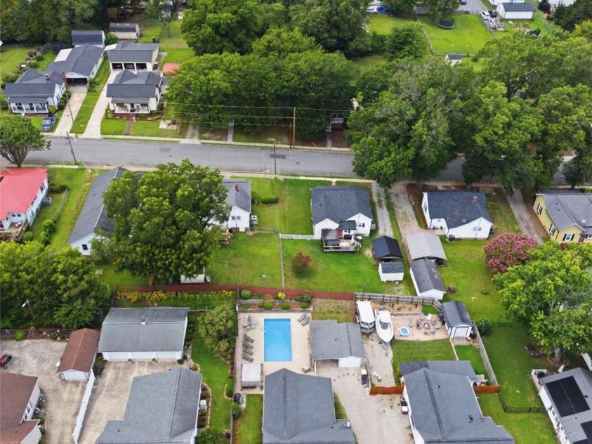 114 York Avenue, Kannapolis, NC 28083.  MLS# CAR4406285, YatesRealty ID 39772. 