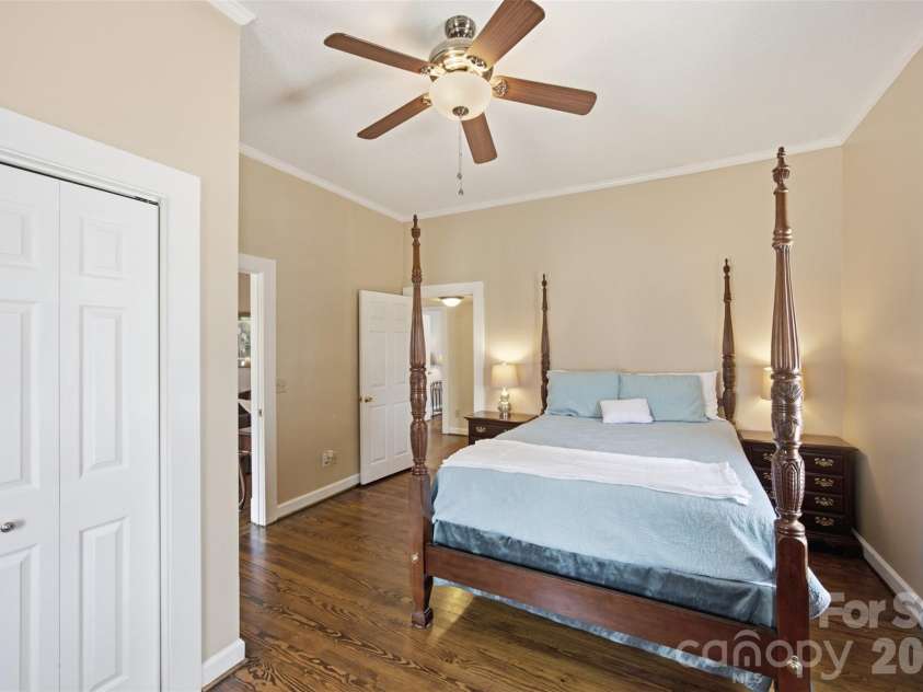 114 York Avenue, Kannapolis, NC 28083.  MLS# CAR4406285, YatesRealty ID 39772. 
