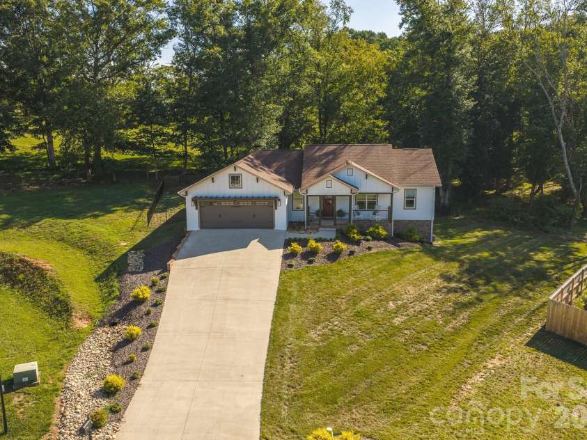 133 Maplewood Court, Hudson, NC 28638.  MLS# CAR4406302, YatesRealty ID 39774. 