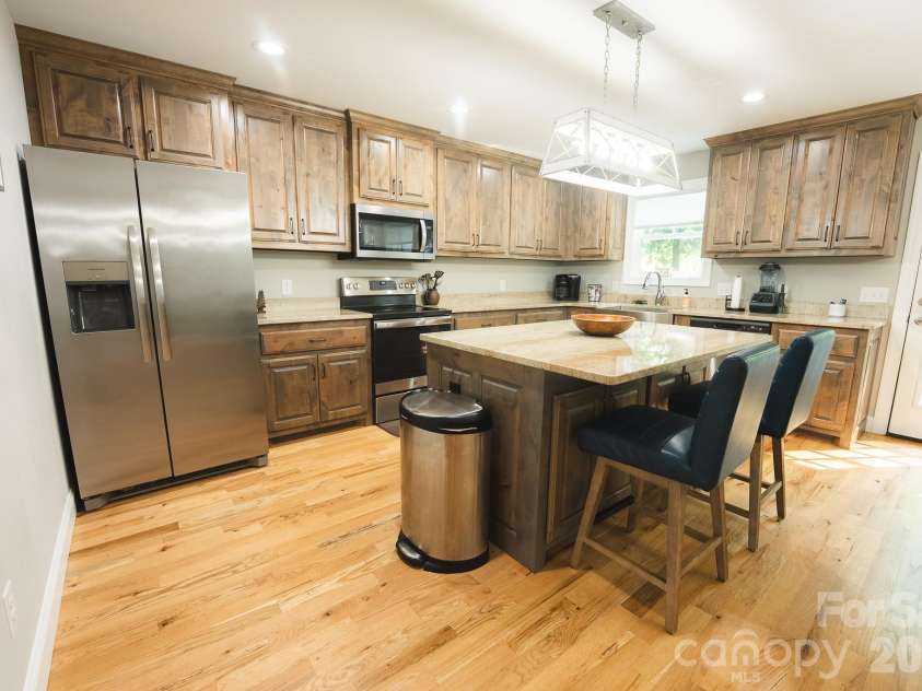 133 Maplewood Court, Hudson, NC 28638.  MLS# CAR4406302, YatesRealty ID 39774. 