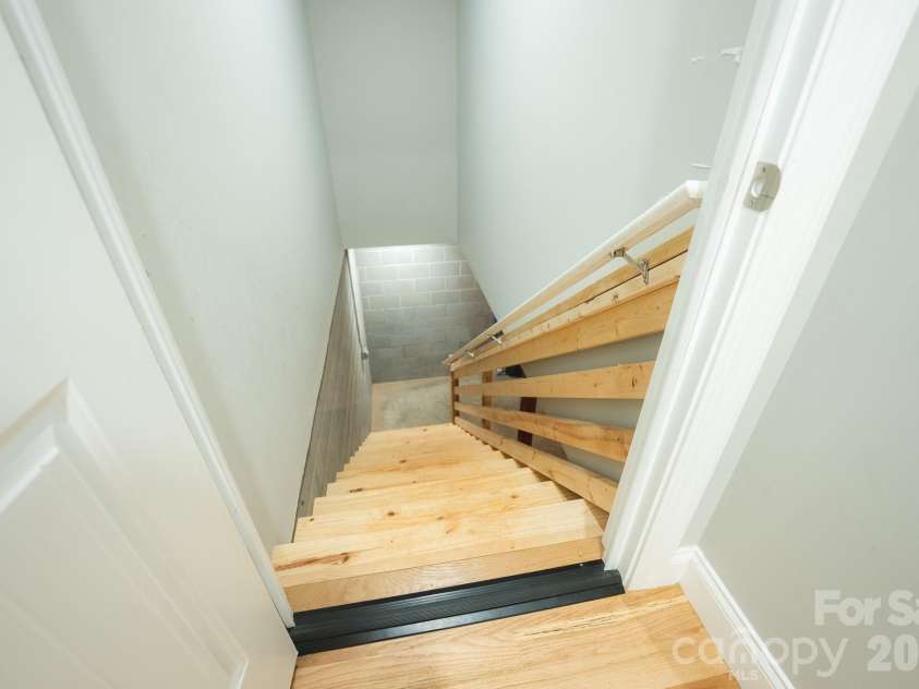 133 Maplewood Court, Hudson, NC 28638.  MLS# CAR4406302, YatesRealty ID 39774. 