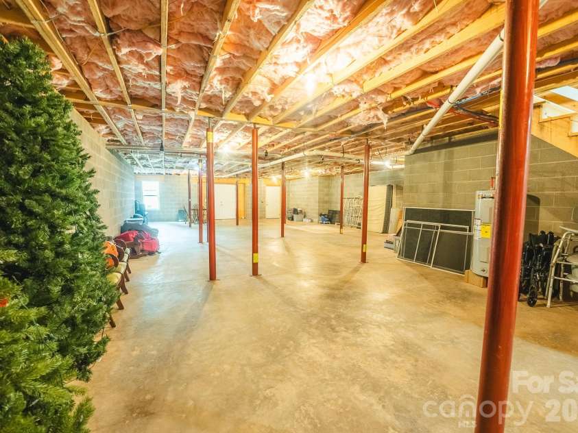 133 Maplewood Court, Hudson, NC 28638.  MLS# CAR4406302, YatesRealty ID 39774. 