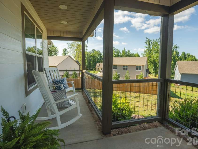 133 Maplewood Court, Hudson, NC 28638.  MLS# CAR4406302, YatesRealty ID 39774. 