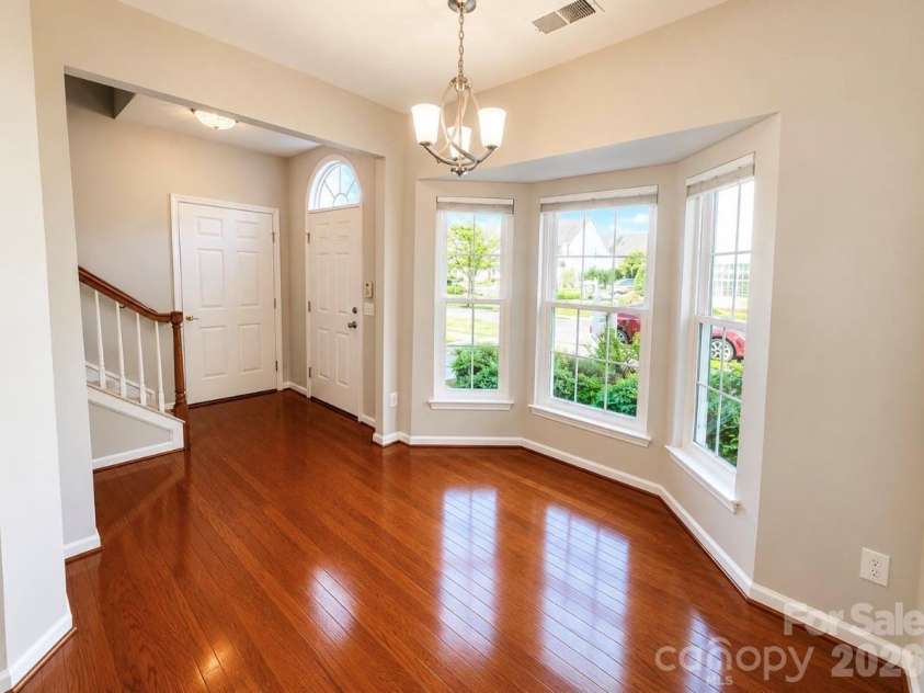 320 Shingleoak Drive, Clover, SC 29710.  MLS# CAR4406026, YatesRealty ID 39775. 