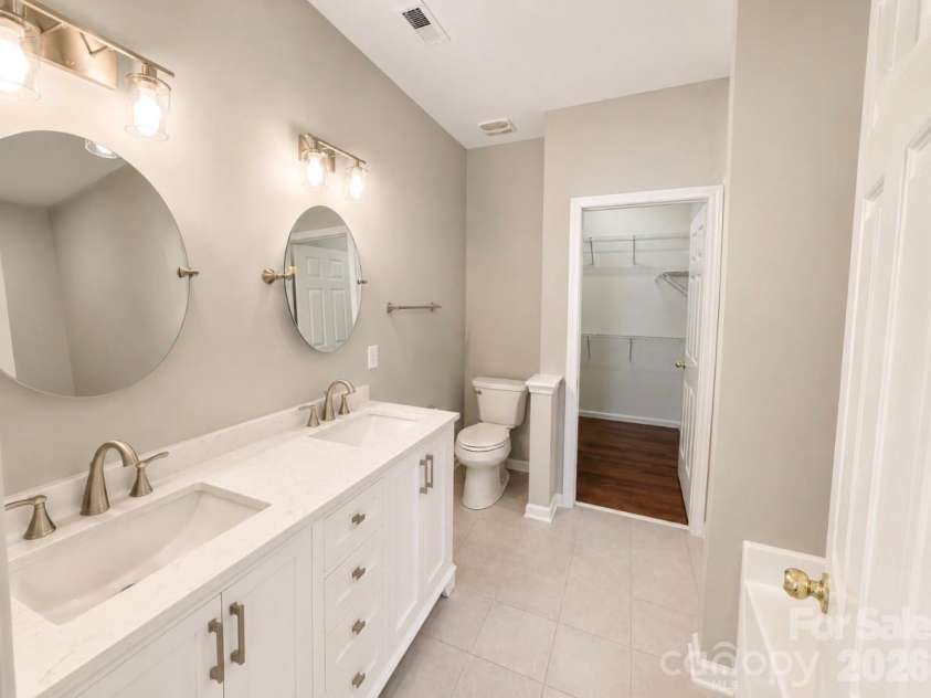 320 Shingleoak Drive, Clover, SC 29710.  MLS# CAR4406026, YatesRealty ID 39775. 