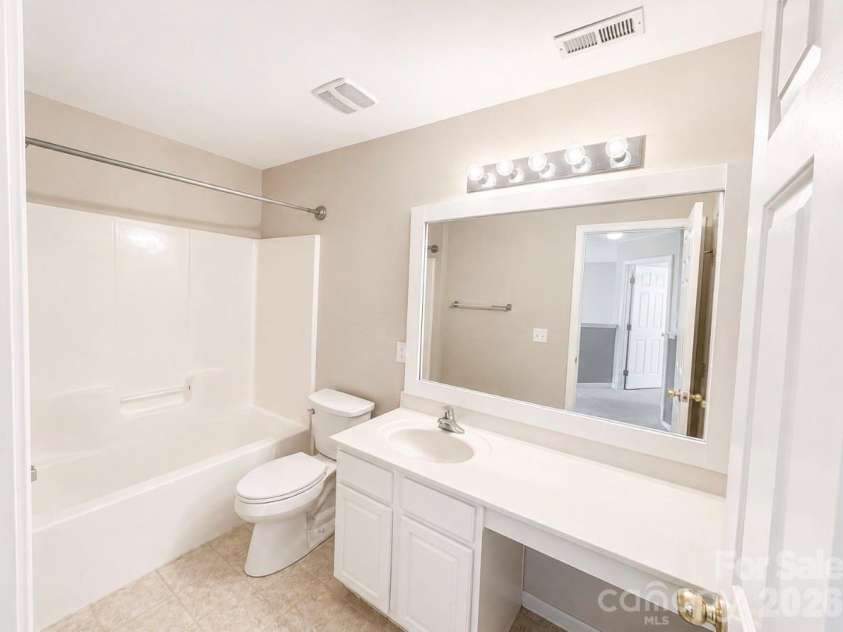320 Shingleoak Drive, Clover, SC 29710.  MLS# CAR4406026, YatesRealty ID 39775. 