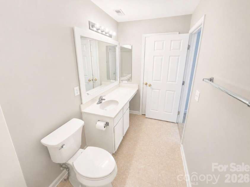 320 Shingleoak Drive, Clover, SC 29710.  MLS# CAR4406026, YatesRealty ID 39775. 