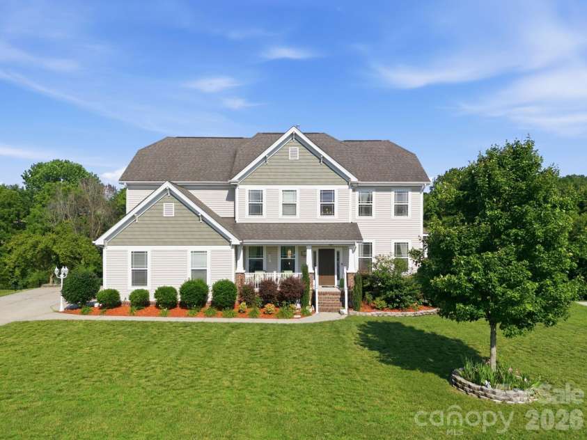 5241 Kindling Place, Concord, NC 28025.  MLS# CAR4406078, YatesRealty ID 39776. 