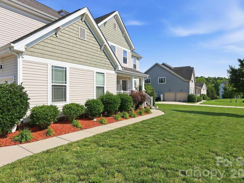 5241 Kindling Place, Concord, NC 28025.  MLS# CAR4406078, YatesRealty ID 39776. 