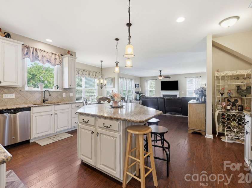 5241 Kindling Place, Concord, NC 28025.  MLS# CAR4406078, YatesRealty ID 39776. 