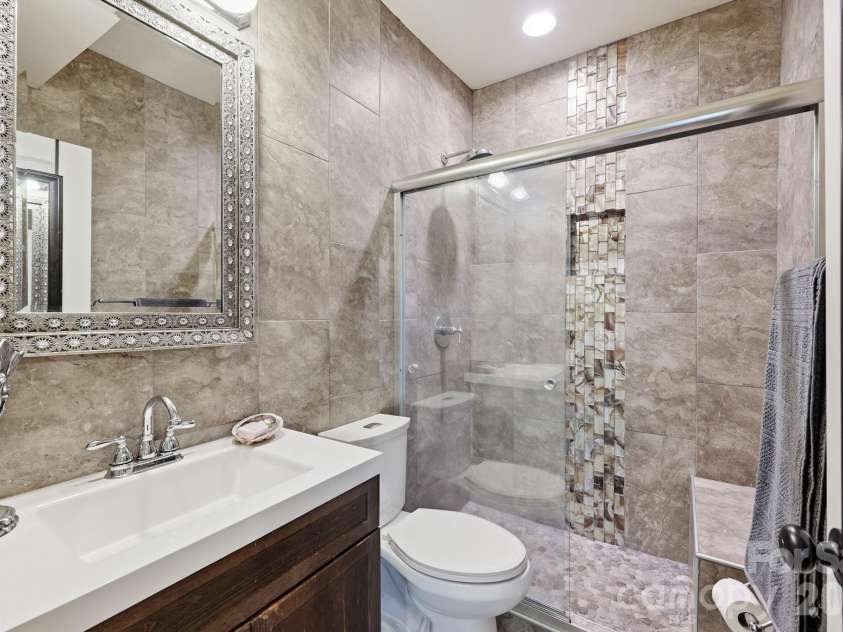 5241 Kindling Place, Concord, NC 28025.  MLS# CAR4406078, YatesRealty ID 39776. 