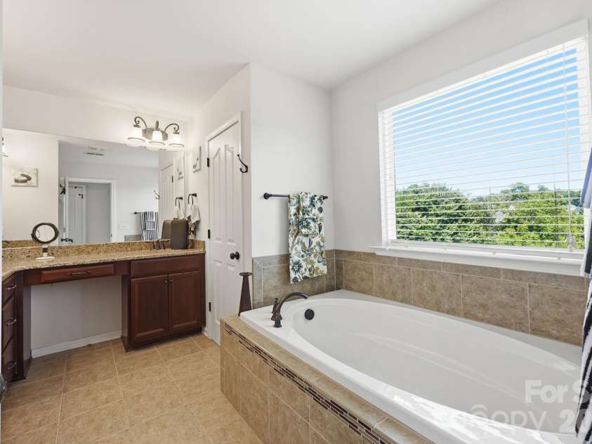 5241 Kindling Place, Concord, NC 28025.  MLS# CAR4406078, YatesRealty ID 39776. 