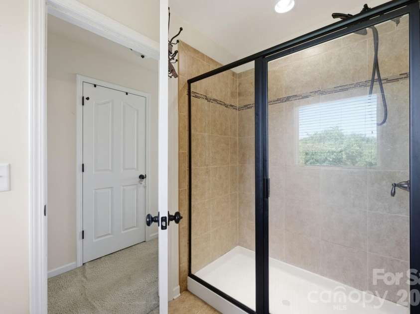 5241 Kindling Place, Concord, NC 28025.  MLS# CAR4406078, YatesRealty ID 39776. 
