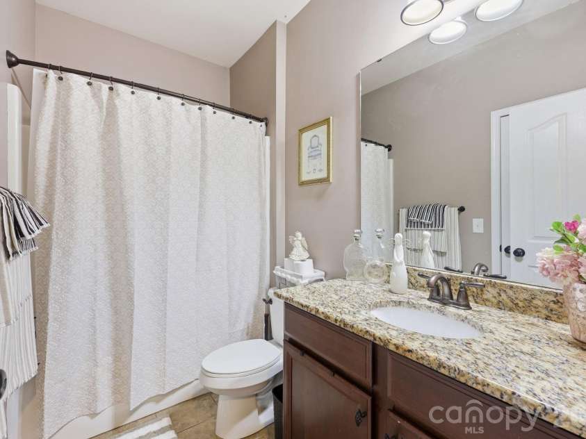 5241 Kindling Place, Concord, NC 28025.  MLS# CAR4406078, YatesRealty ID 39776. 