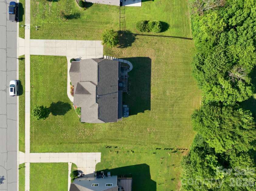 5241 Kindling Place, Concord, NC 28025.  MLS# CAR4406078, YatesRealty ID 39776. 