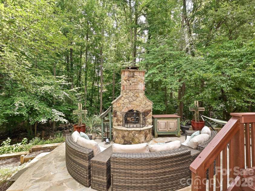 2325 Herrons Nest Place, Concord, NC 28027.  MLS# CAR4406168, YatesRealty ID 39779. 