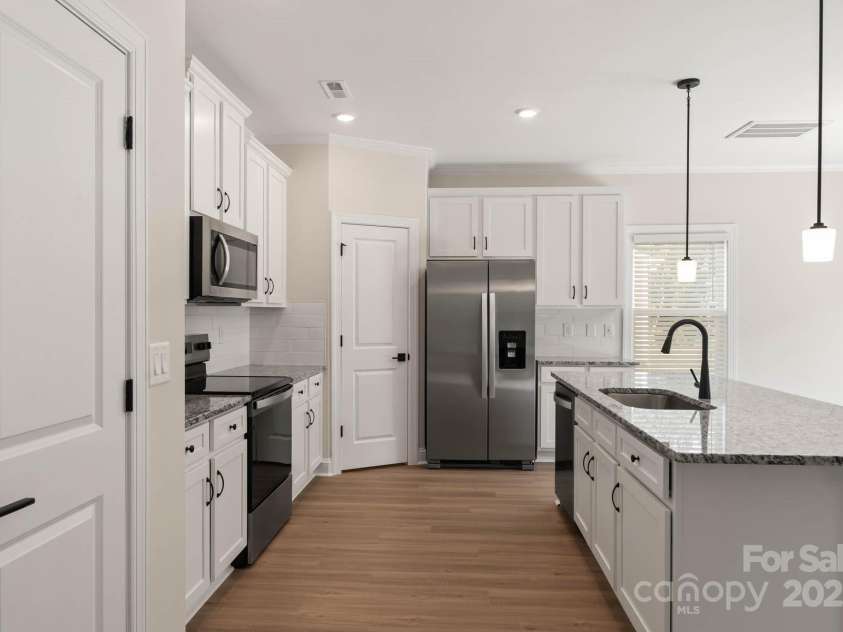 121 Rills Crossing Way, Troutman, NC 28166.  MLS# CAR4277662, YatesRealty ID 3978. 