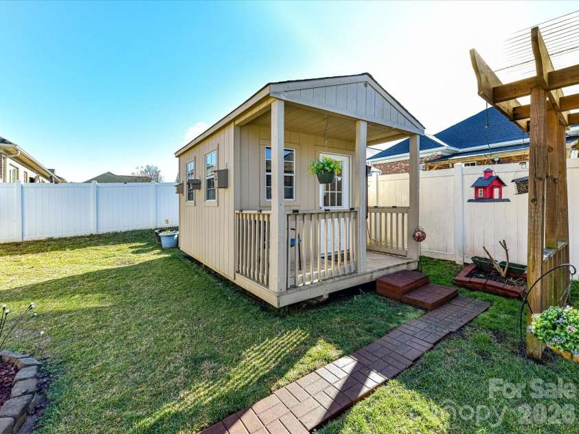257 Lagoda Drive, Locust, NC 28097.  MLS# CAR4346807, YatesRealty ID 3978. 