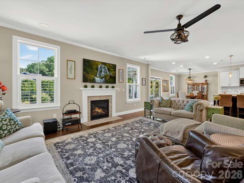 804 Sardis Lane, Charlotte, NC 28270.  MLS# CAR4405846, YatesRealty ID 39783. 