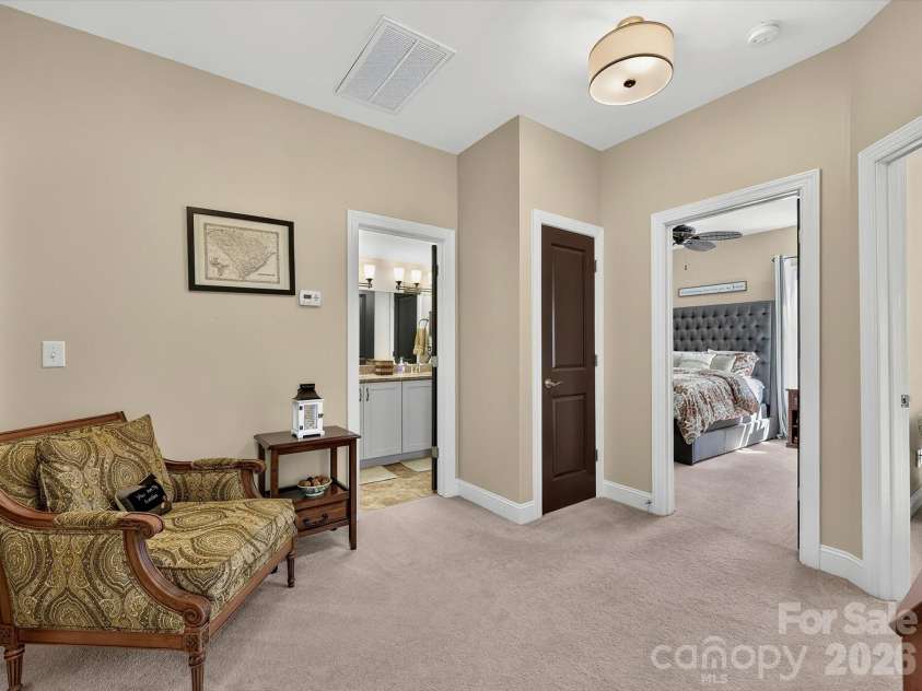 804 Sardis Lane, Charlotte, NC 28270.  MLS# CAR4405846, YatesRealty ID 39783. 