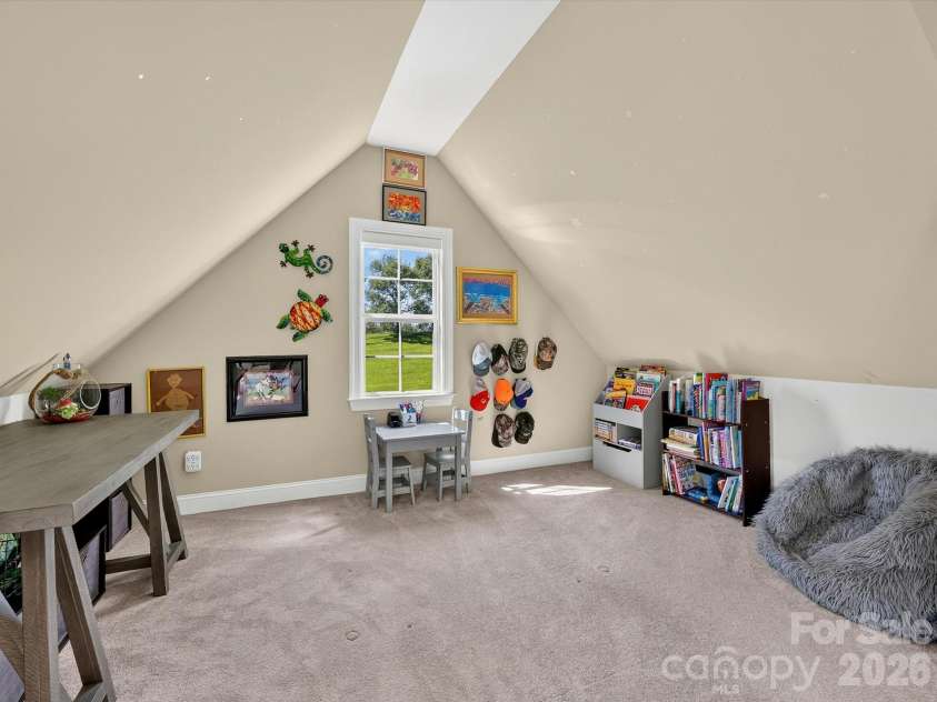 804 Sardis Lane, Charlotte, NC 28270.  MLS# CAR4405846, YatesRealty ID 39783. 