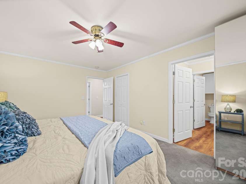 2013 Silvertip Court, Belmont, NC 28012.  MLS# CAR4405875, YatesRealty ID 39784. 