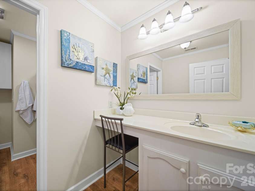 2013 Silvertip Court, Belmont, NC 28012.  MLS# CAR4405875, YatesRealty ID 39784. 