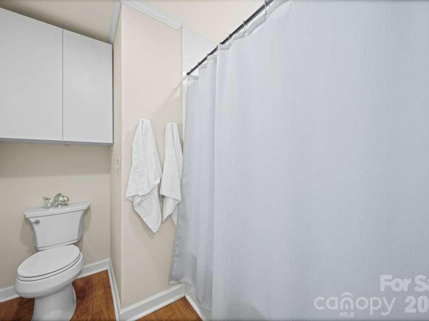 2013 Silvertip Court, Belmont, NC 28012.  MLS# CAR4405875, YatesRealty ID 39784. 