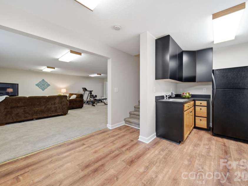 2013 Silvertip Court, Belmont, NC 28012.  MLS# CAR4405875, YatesRealty ID 39784. 
