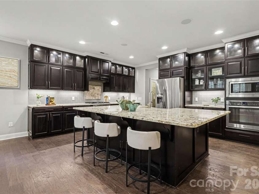 11436 Preservation Lane, Charlotte, NC 28278.  MLS# CAR4405788, YatesRealty ID 39786. 