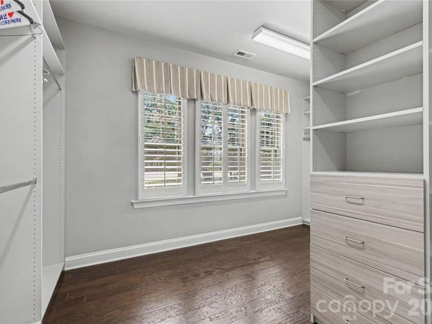11436 Preservation Lane, Charlotte, NC 28278.  MLS# CAR4405788, YatesRealty ID 39786. 