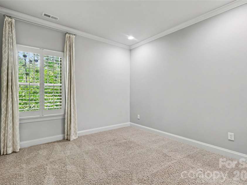 11436 Preservation Lane, Charlotte, NC 28278.  MLS# CAR4405788, YatesRealty ID 39786. 