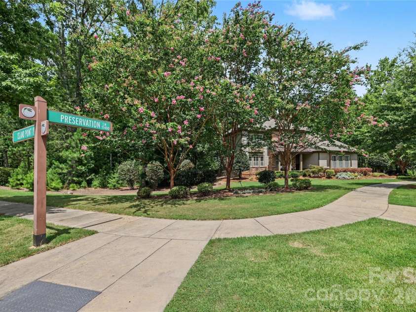 11436 Preservation Lane, Charlotte, NC 28278.  MLS# CAR4405788, YatesRealty ID 39786. 