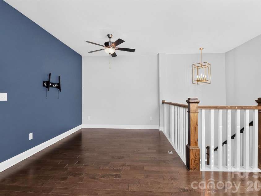 8910 Matthews Farm Lane, Charlotte, NC 28277.  MLS# CAR4405727, YatesRealty ID 39788. 