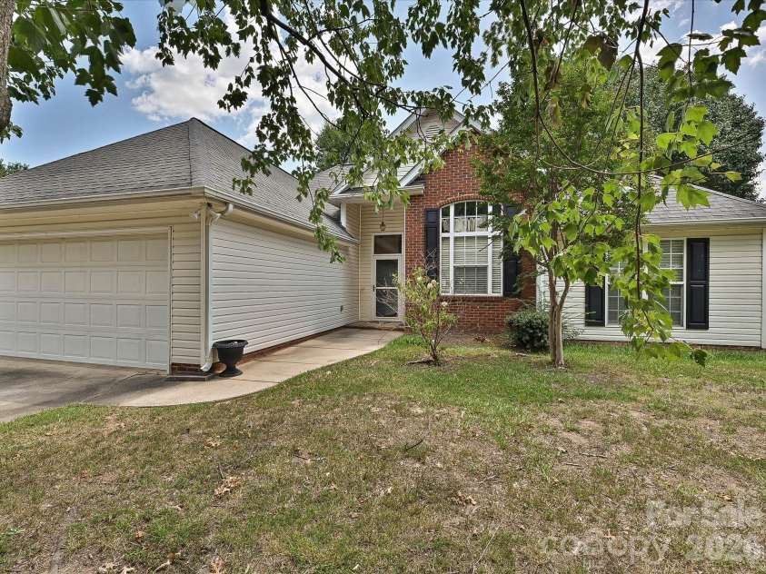 2814 Rosemeade Drive, Monroe, NC 28110.  MLS# CAR4405687, YatesRealty ID 39789. 