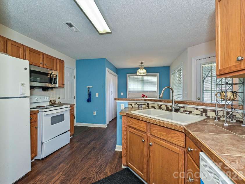 2814 Rosemeade Drive, Monroe, NC 28110.  MLS# CAR4405687, YatesRealty ID 39789. 