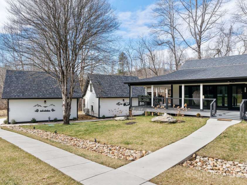 173,175,177,179 Old County Home Road, Brevard, NC 28712.  MLS# CAR4181777, YatesRealty ID 3979. 