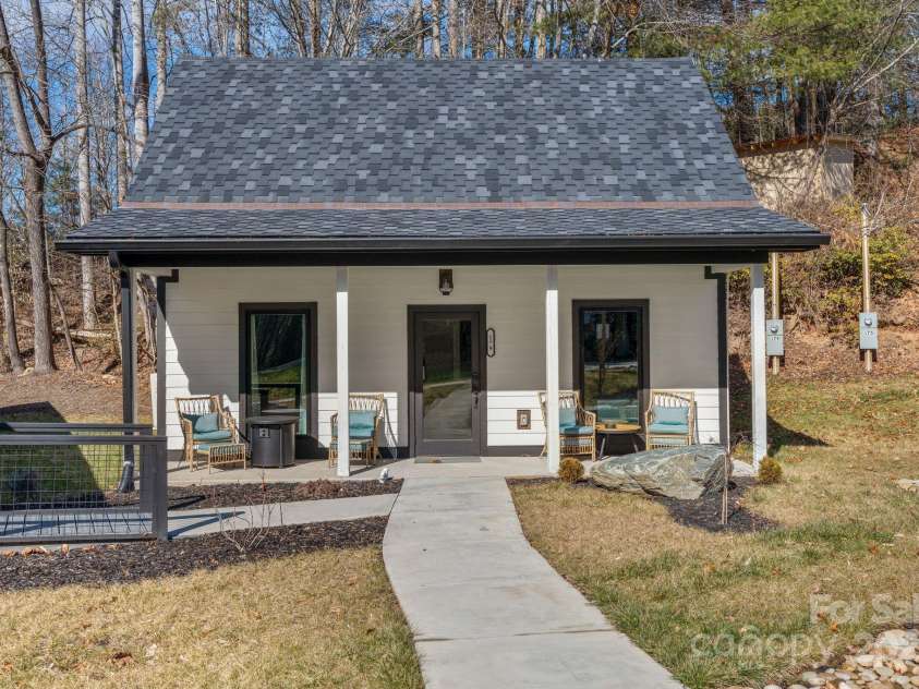 173,175,177,179 Old County Home Road, Brevard, NC 28712.  MLS# CAR4181777, YatesRealty ID 3979. 