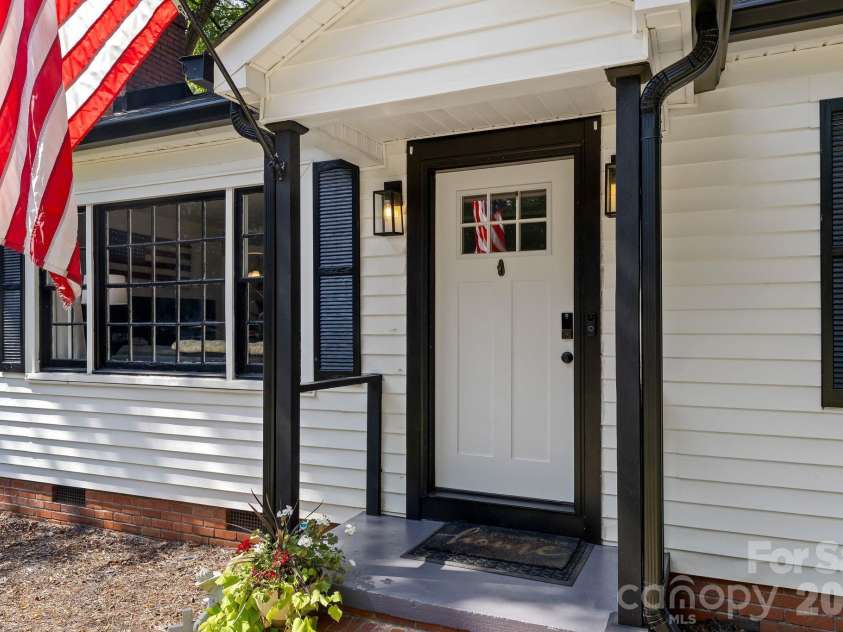 350 Jefferson Street, York, SC 29745.  MLS# CAR4405662, YatesRealty ID 39791. 