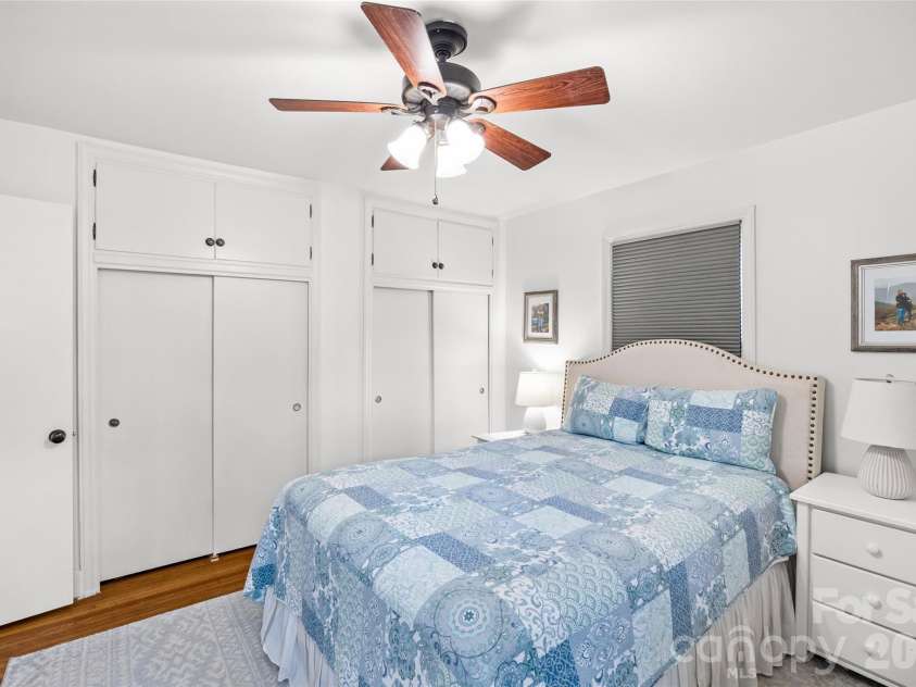 6326 Rosecrest Drive, Charlotte, NC 28210.  MLS# CAR4405630, YatesRealty ID 39794. 