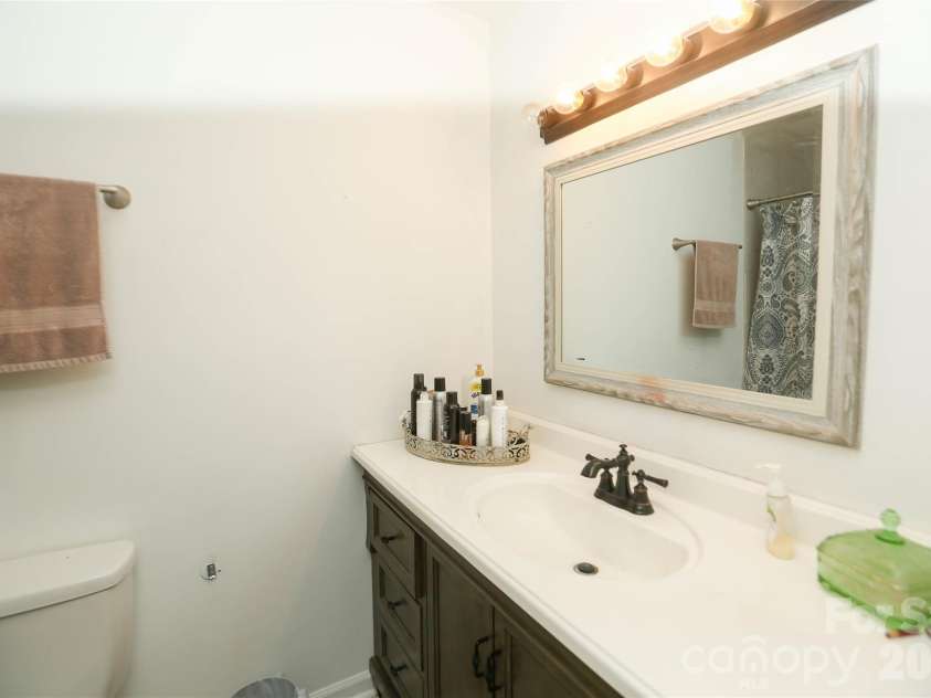 413 Eastwood Drive, Salisbury, NC 28146.  MLS# CAR4405377, YatesRealty ID 39799. 