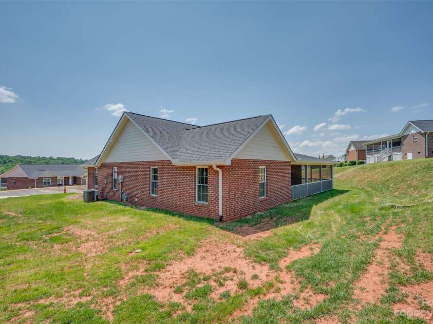 115 Kingston Place, Spindale, NC 28160.  MLS# CAR4038141, YatesRealty ID 398. 