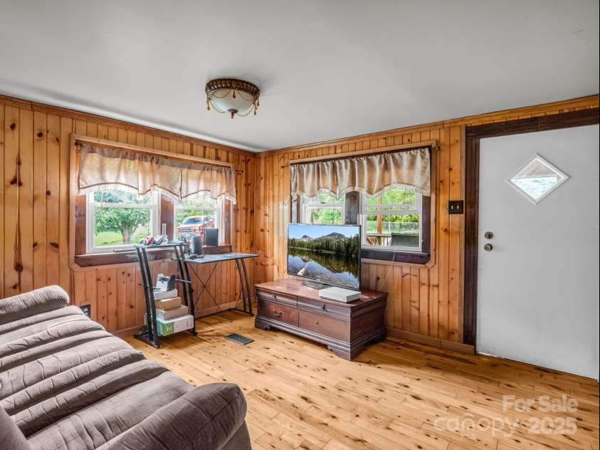 1761 Old Haywood Road, Asheville, NC 28806.  MLS# CAR4307370, YatesRealty ID 398. 